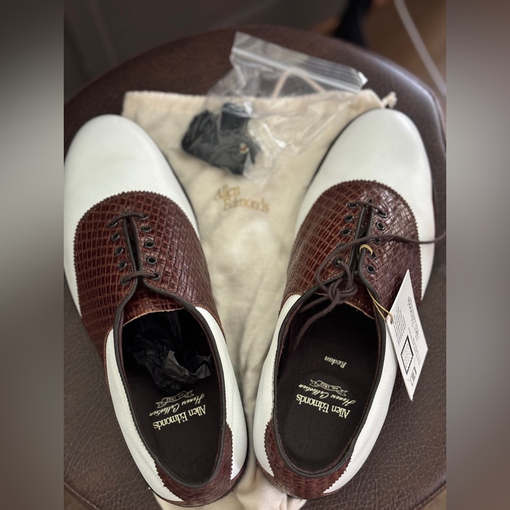 Men’s Allen Edmonds Golf Shoes